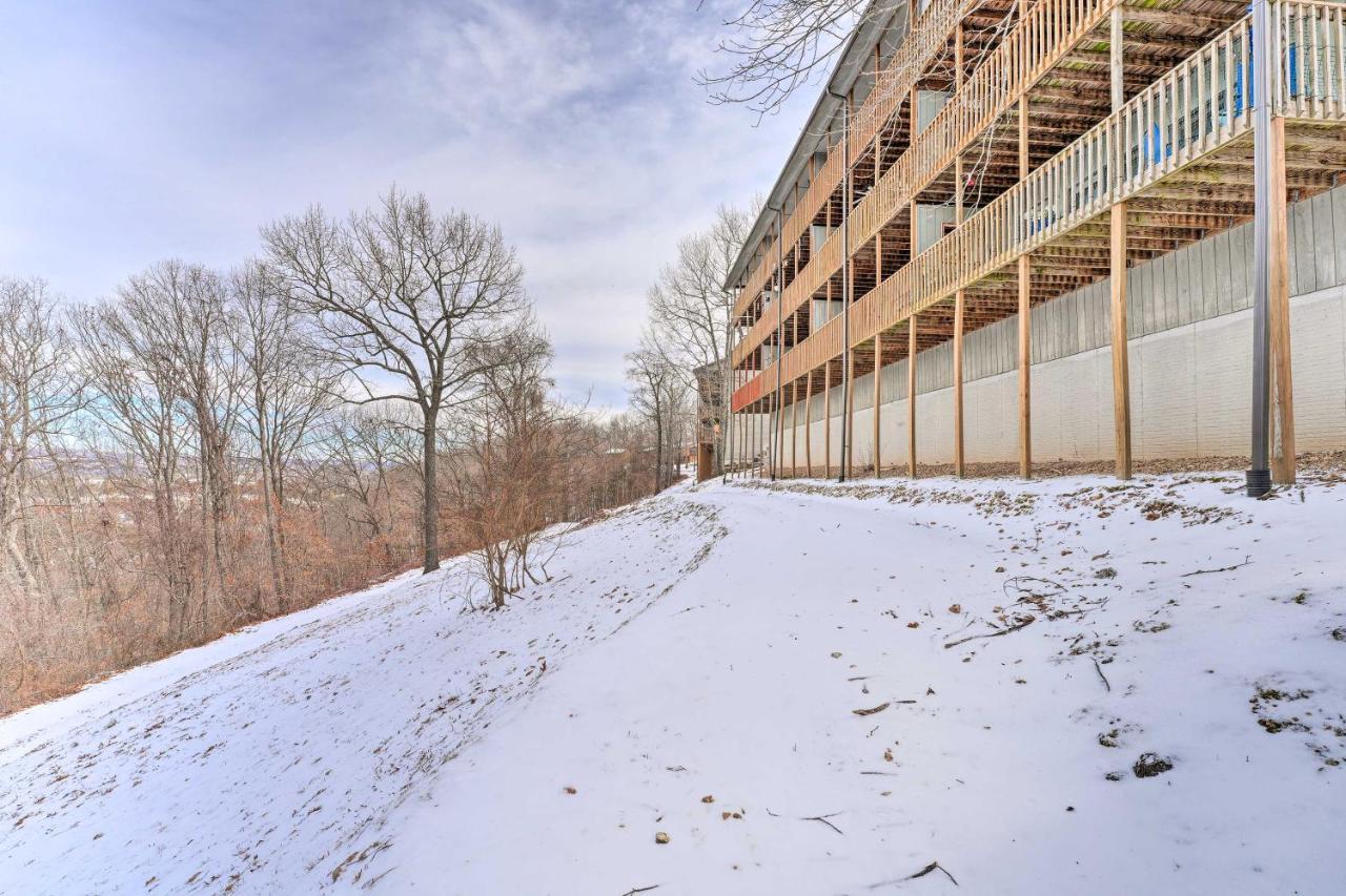 Inviting Branson West Condo With Pool Access Εξωτερικό φωτογραφία