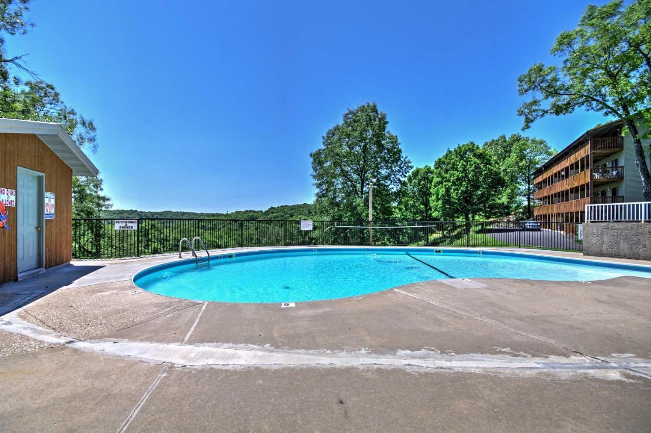 Inviting Branson West Condo With Pool Access Εξωτερικό φωτογραφία